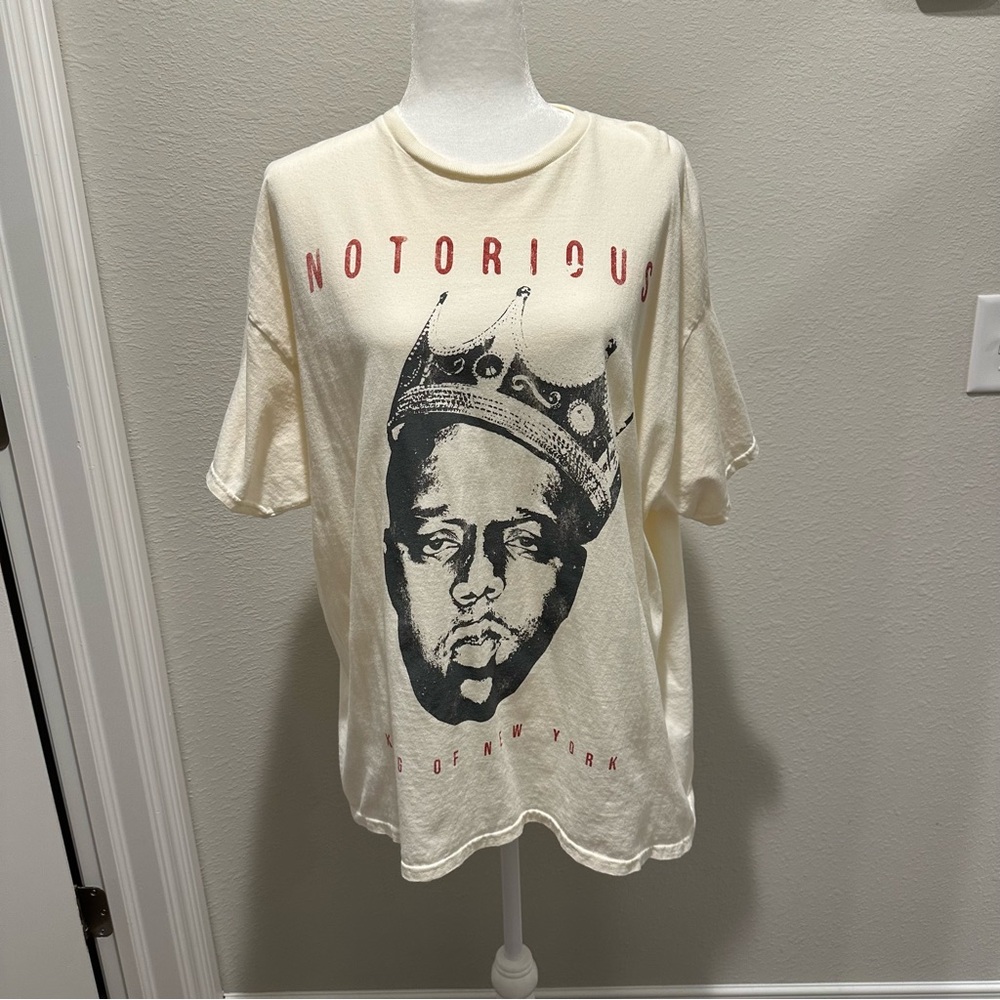 The Notorious B.I.G Tee Shirt Cream Graphic Tee with Iconic Rap Artist - Picture 3 of 9